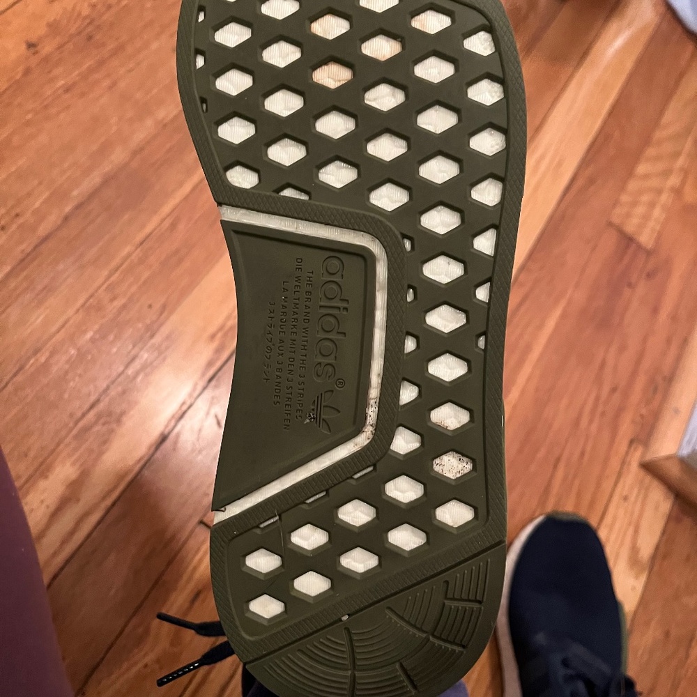 Adidas NMD R1 - Picture 3 of 3